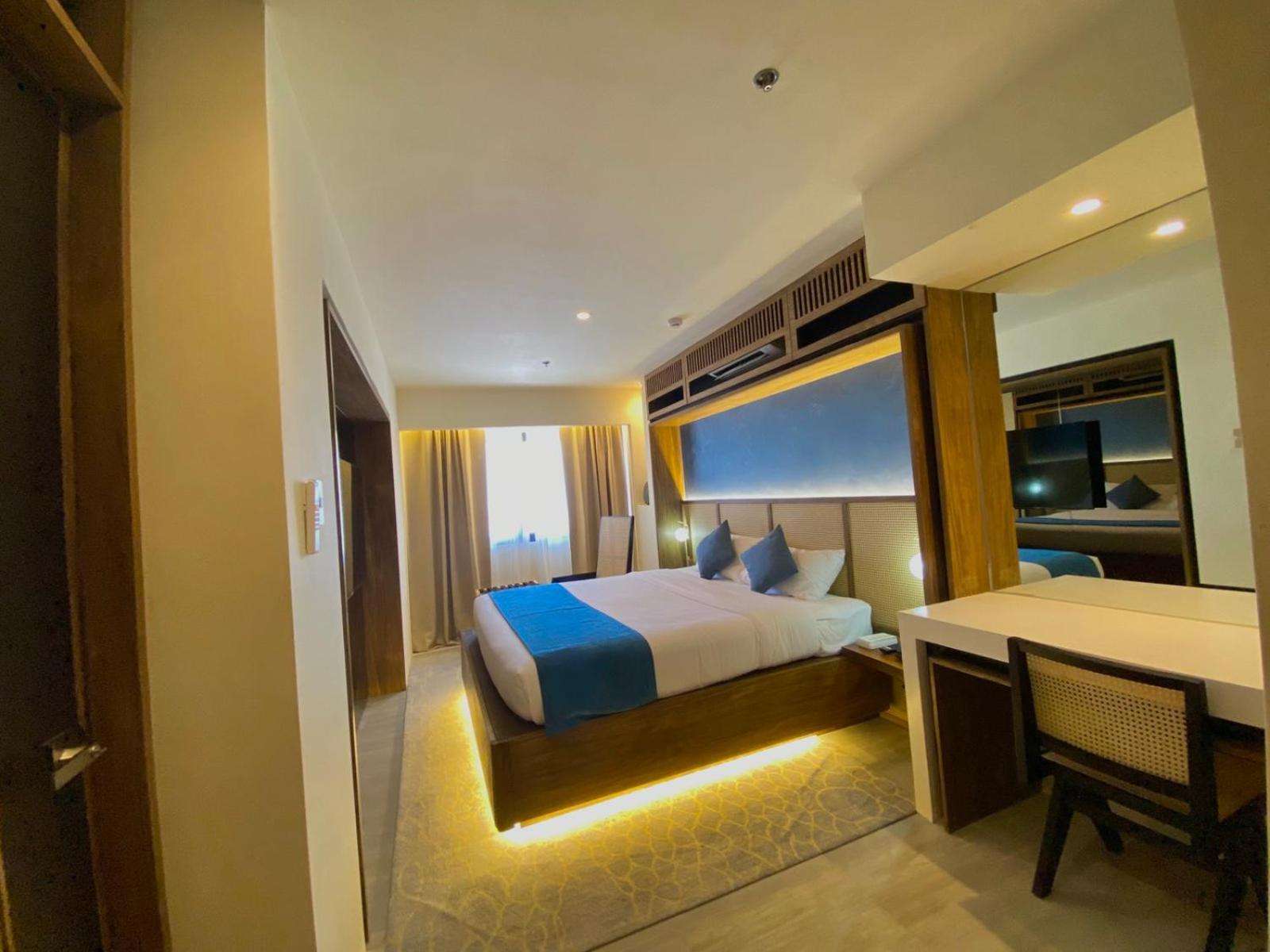 Elijah Hotel Dasmarinas Eksteriør bilde